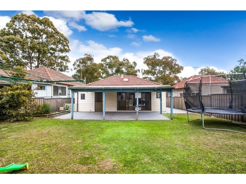 30 Auburn Street, Sutherland NSW 2232