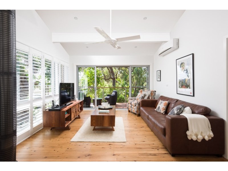 6 Pierce Place, Bonnet Bay NSW 2226