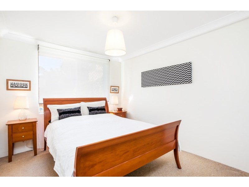 2/4-6 Railway Crescent, Jannali NSW 2226