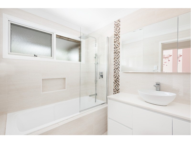 24 Van Buren Circuit, Bonnet Bay NSW 2226