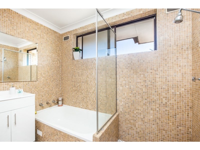 9/39-41 Talara Road, Gymea NSW 2227