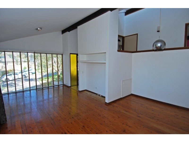 2 Trafalgar Street, Engadine NSW 2233