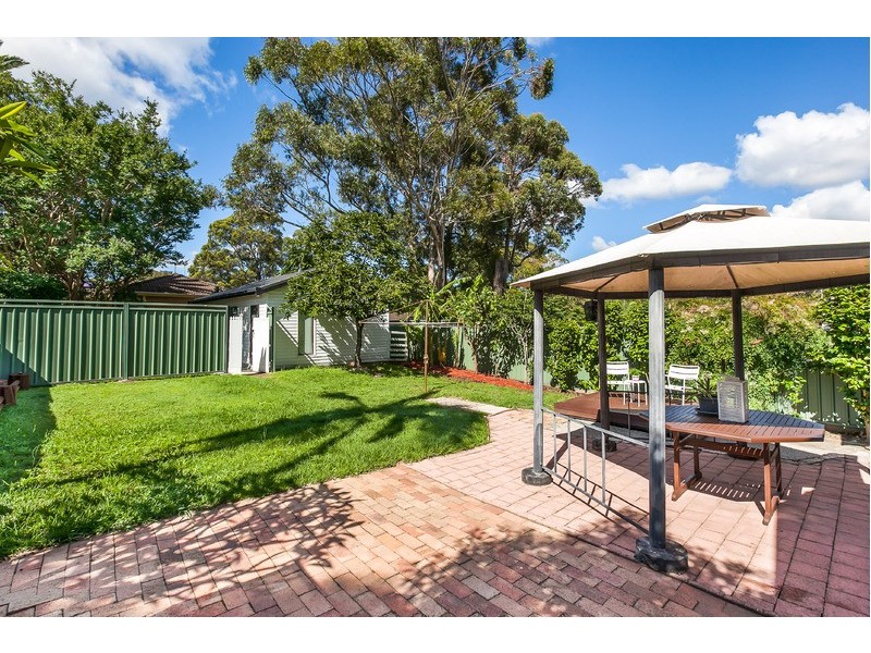 124 Waratah Street, Sutherland NSW 2232