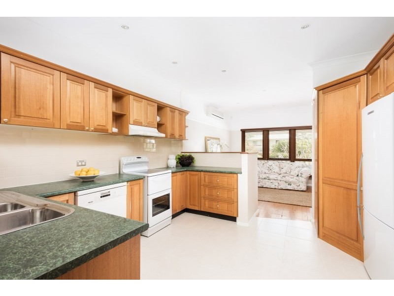 40 Wollun Street, Como NSW 2226