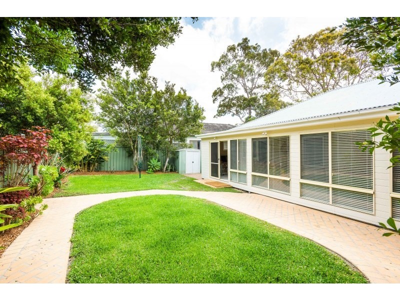 40 Wollun Street, Como NSW 2226