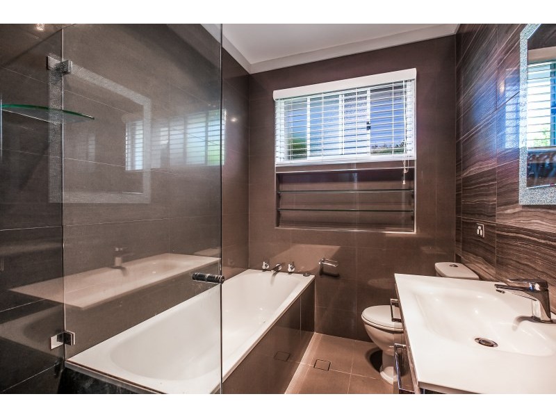 136 Woronora Crescent, Como NSW 2226