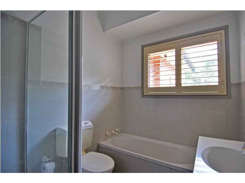 2/3 Shorland Avenue, Jannali NSW 2226