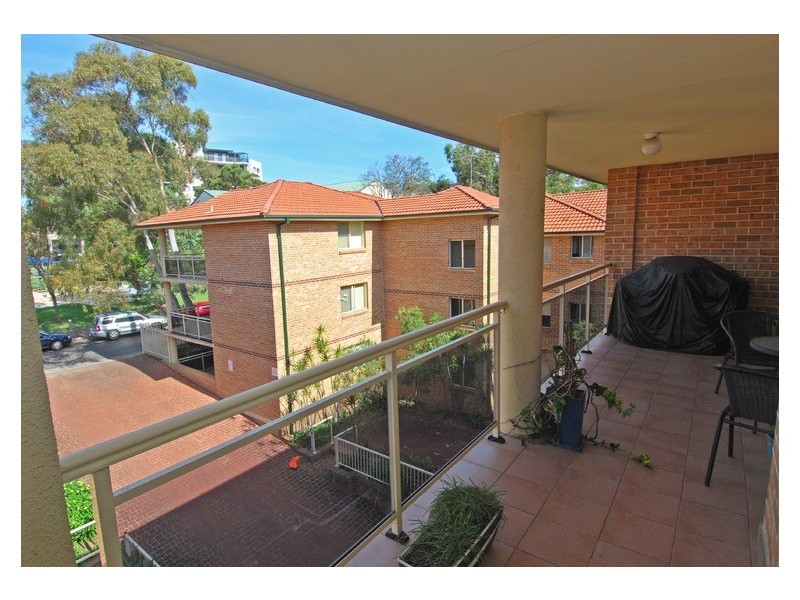 9/94-100 Linden Street, Sutherland NSW 2232
