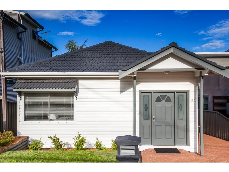 126 Sutherland Road, Jannali NSW 2226