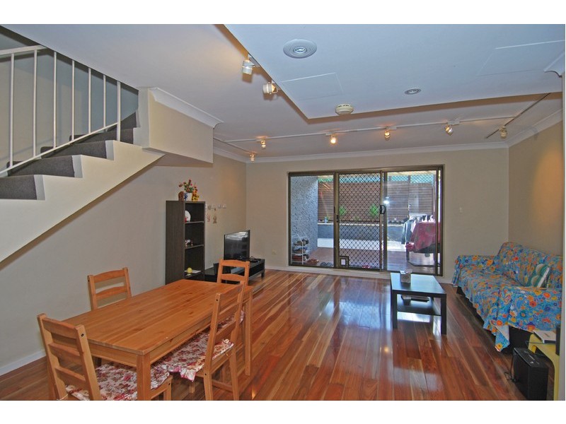 35/28-32 Railway Crescent, Jannali NSW 2226