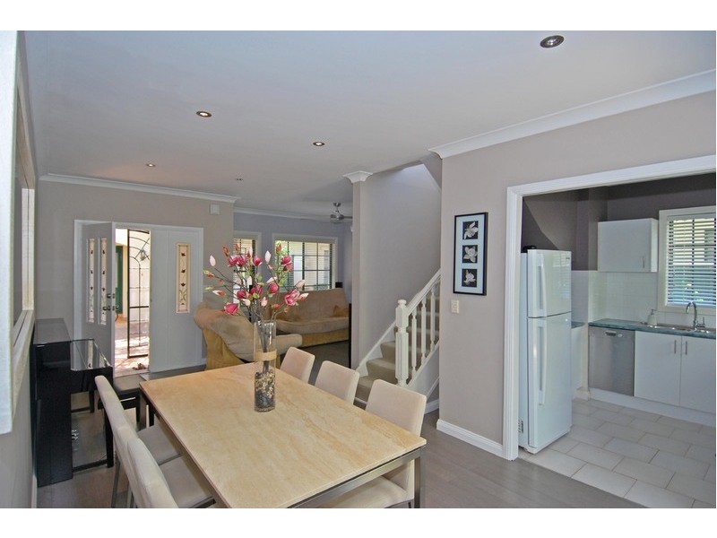 6/68-70 Flora Street, Kirrawee NSW 2232