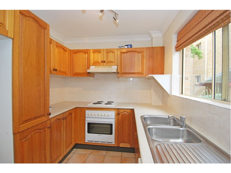 8/67 Eton Street, Sutherland NSW 2232