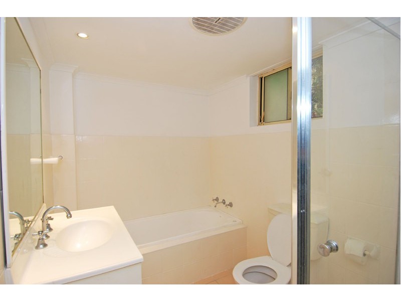 8/67 Eton Street, Sutherland NSW 2232