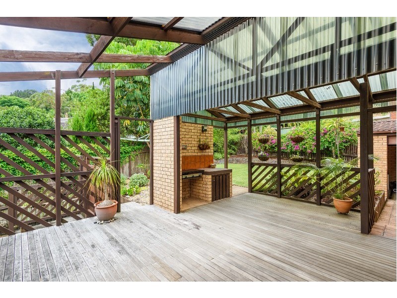 52 Tobruk Avenue, Engadine NSW 2233