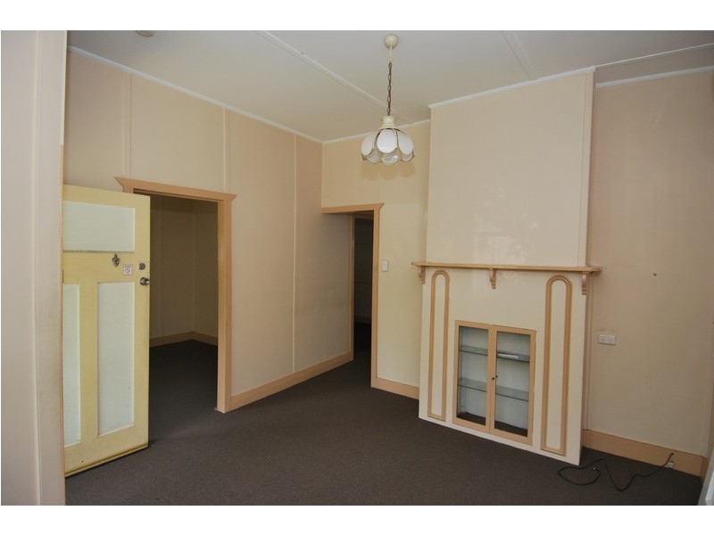 128 Linden Street, Sutherland NSW 2232