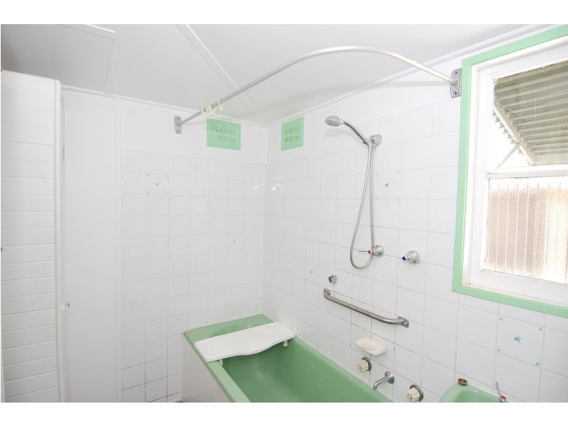 128 Linden Street, Sutherland NSW 2232