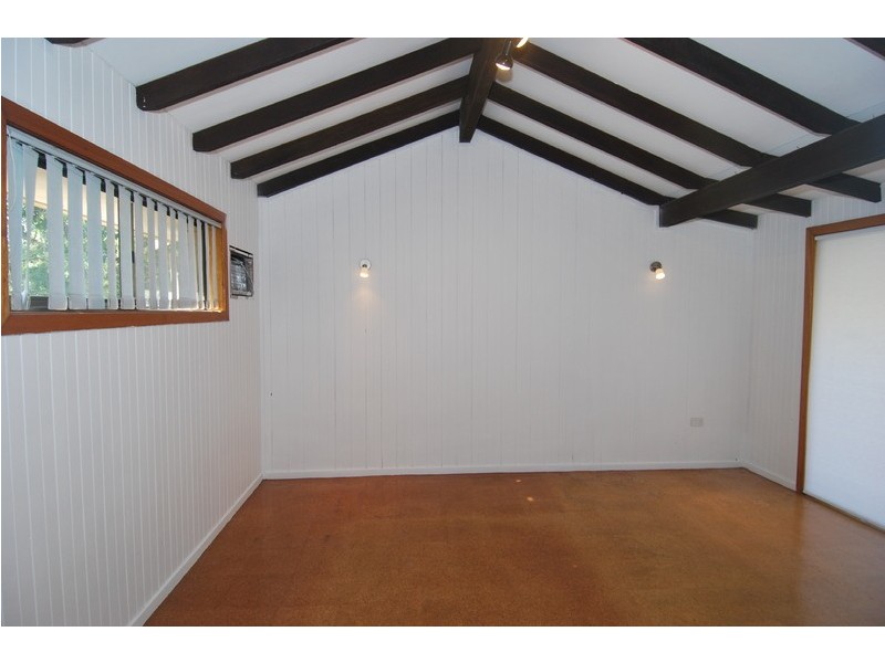 12 Mulga Place, Kirrawee NSW 2232