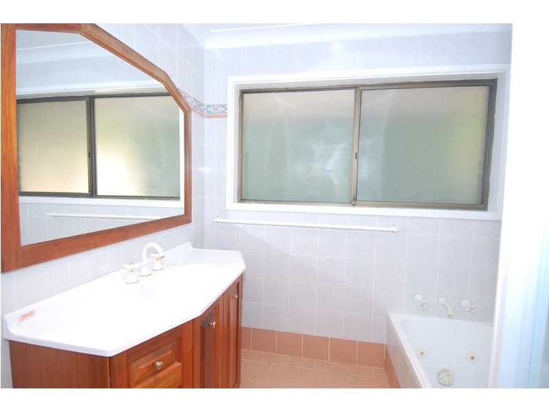 12 Mulga Place, Kirrawee NSW 2232