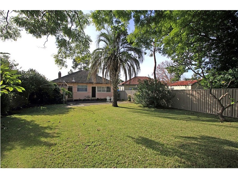 4 Fifth Avenue, Jannali NSW 2226