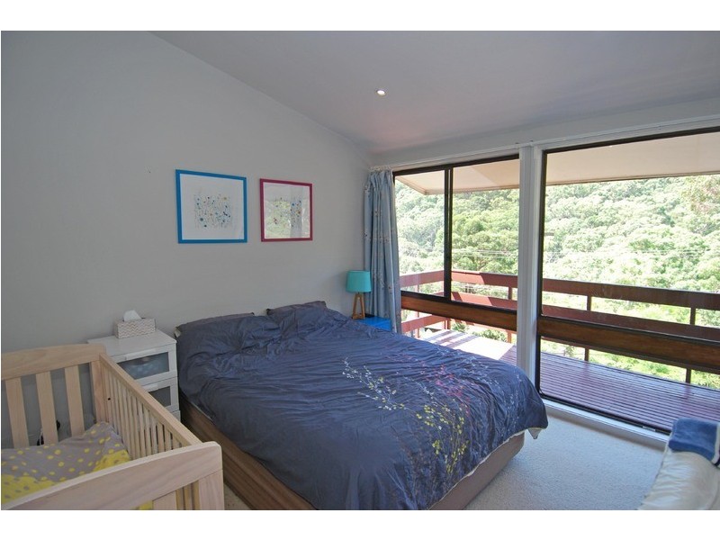 16 Upper Washington Drive, Bonnet Bay NSW 2226