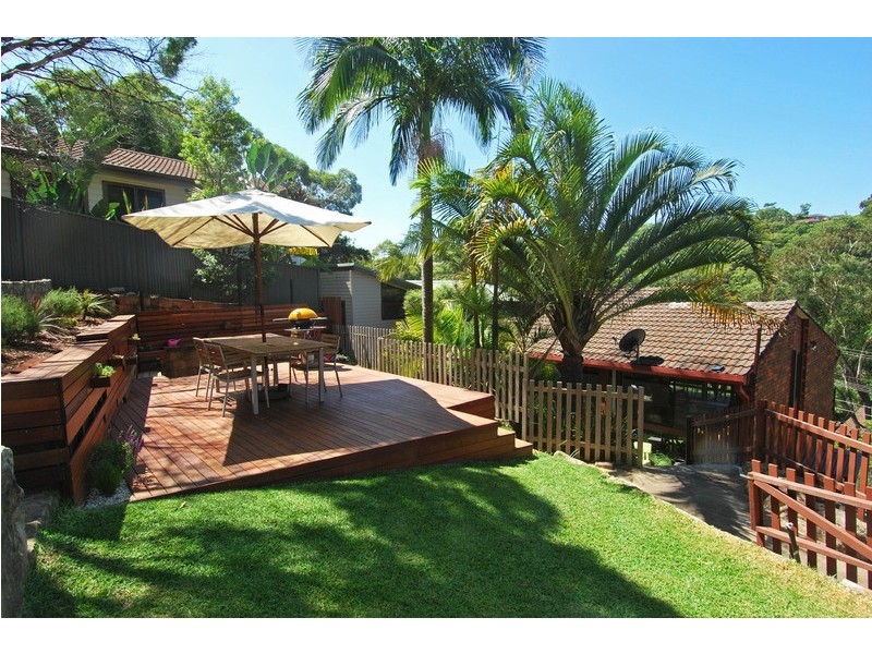 16 Upper Washington Drive, Bonnet Bay NSW 2226