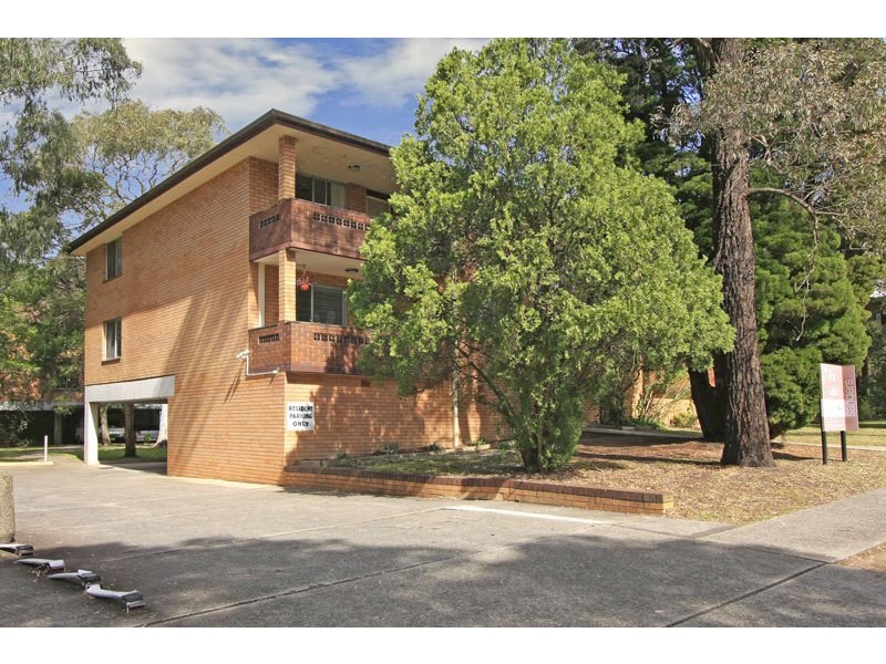 13/76 Glencoe Street, Sutherland NSW 2232