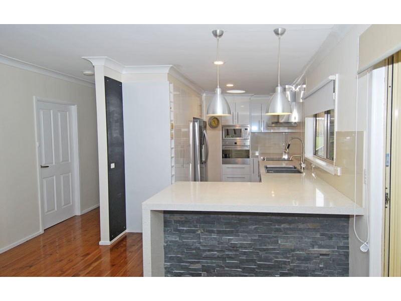 10 Albany Place, Kareela NSW 2232