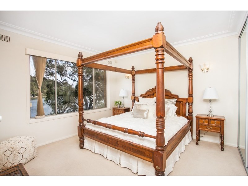 7 Como Parade, Como NSW 2226
