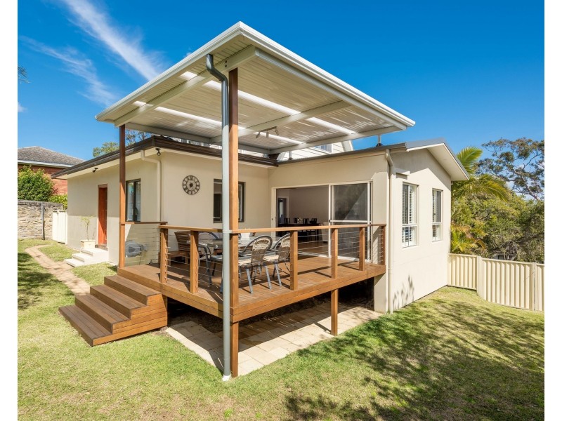 7 Lincoln Crescent, Bonnet Bay NSW 2226