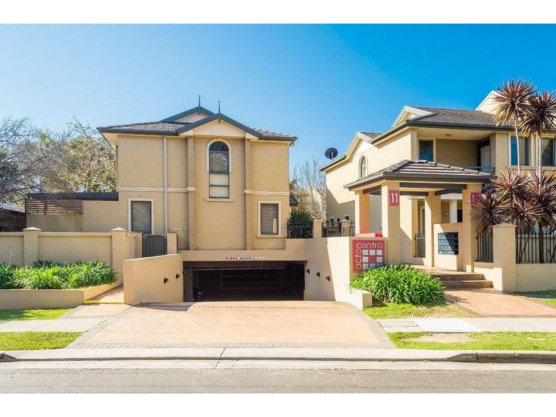 6/11-17 Acton Street, Sutherland NSW 2232