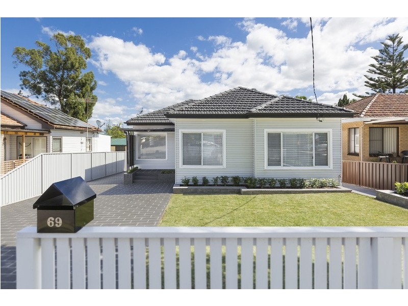 69 Welfare Avenue, Narwee NSW 2209