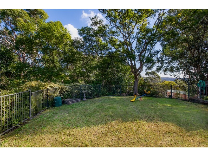 18 Lincoln Crescent, Bonnet Bay NSW 2226