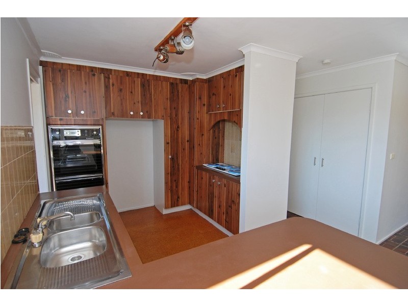 22 Valley View Crescent, Engadine NSW 2233