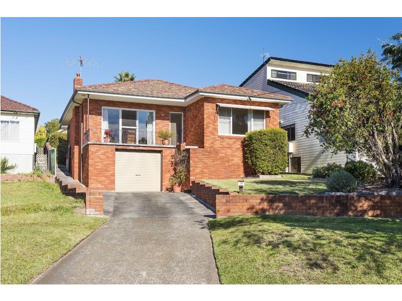 30 Fourth Avenue, Loftus NSW 2232