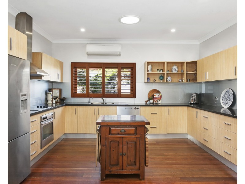 14 Pollard Place, Kirrawee NSW 2232