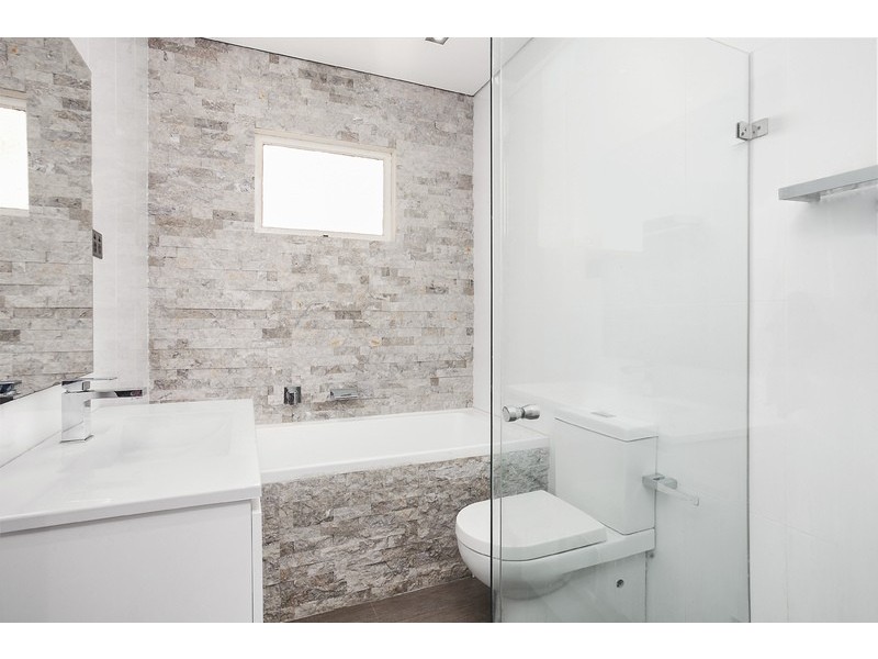 131 Como Parade, Como NSW 2226