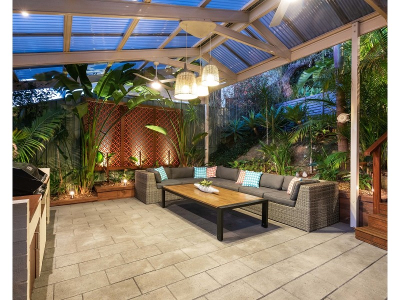 92 Ninth Avenue, Loftus NSW 2232