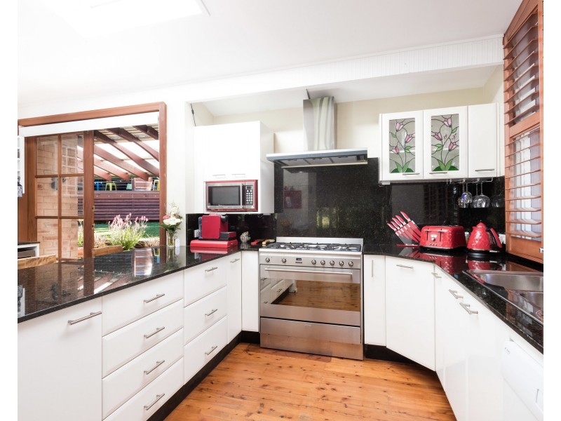 13 Mendos Place, Engadine NSW 2233