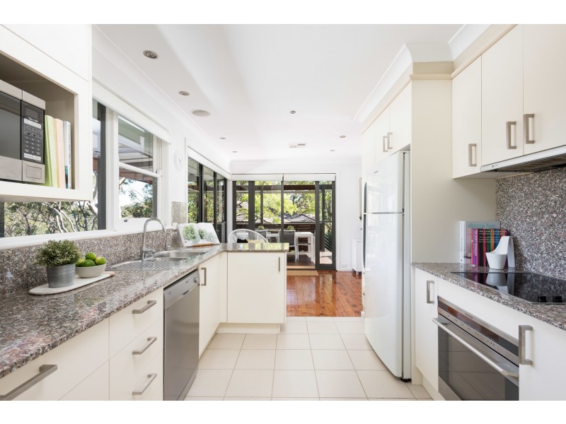 95 Woronora Crescent, Como NSW 2226