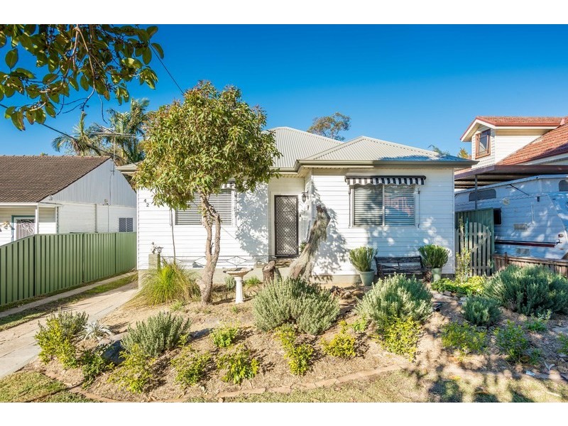 42 Wattle Road, Jannali NSW 2226