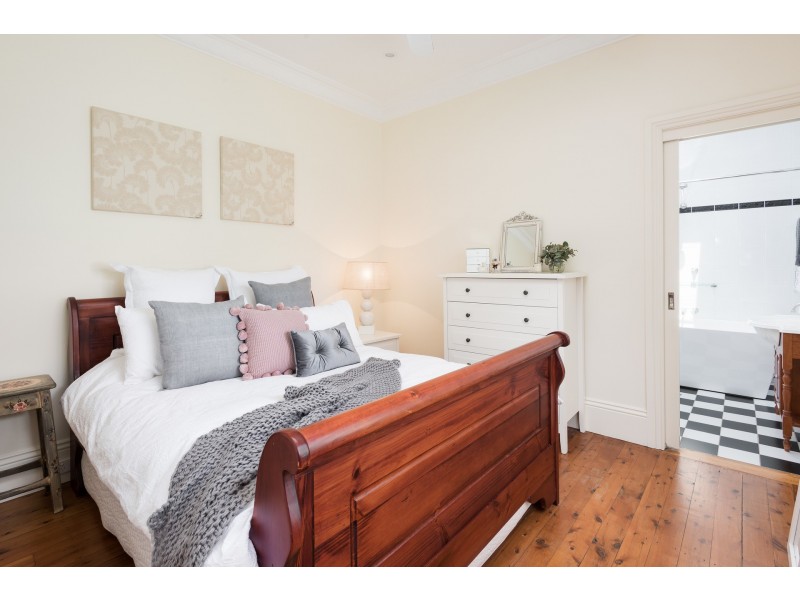 48 Warraba Street, Como NSW 2226