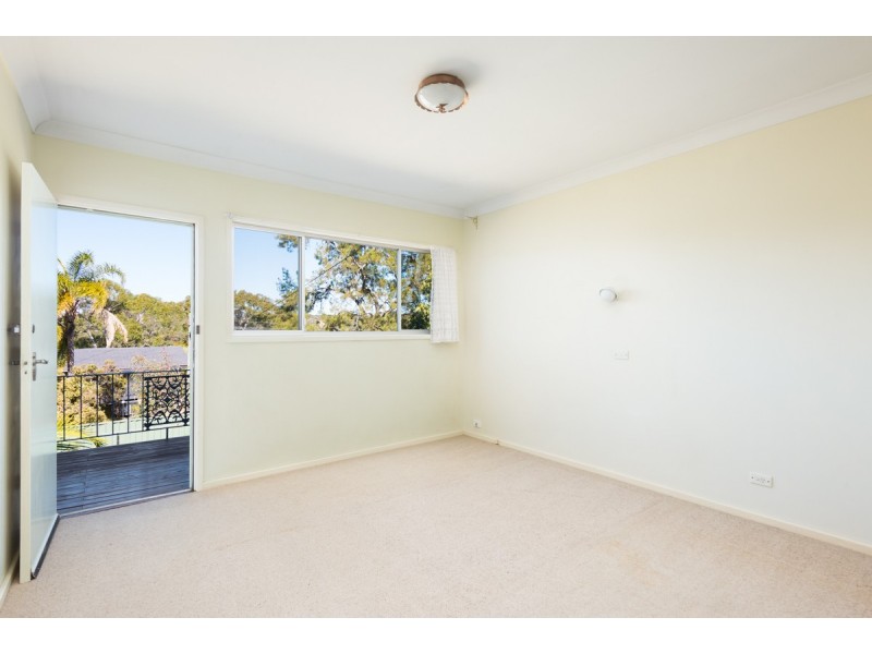 22 Tulong Place, Kirrawee NSW 2232