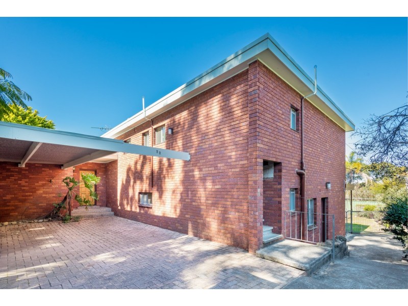 22 Tulong Place, Kirrawee NSW 2232