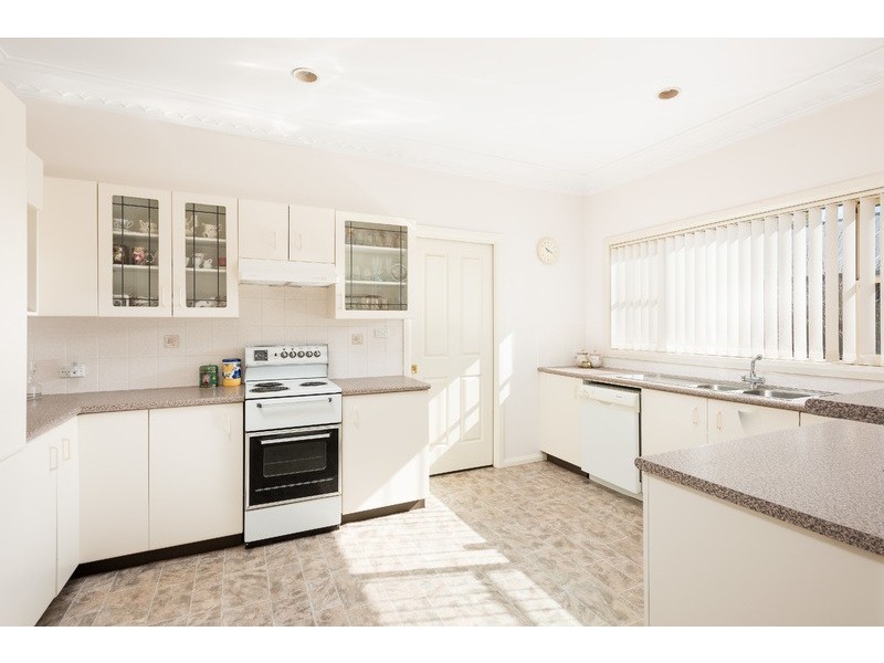 123 Wattle Road, Jannali NSW 2226