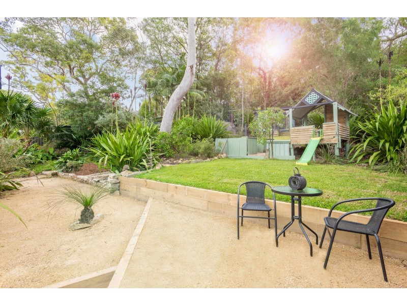 102 Bundanoon Road, Woronora Heights NSW 2233