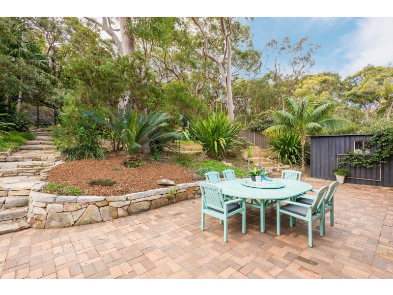 102 Bundanoon Road, Woronora Heights NSW 2233