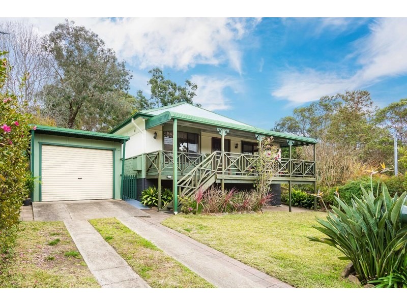 13 Thorp Road, Woronora NSW 2232