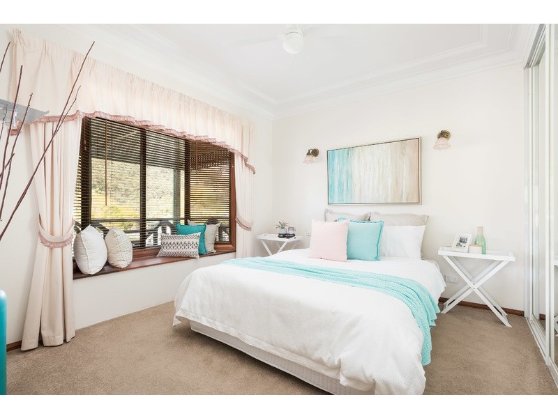 13 Thorp Road, Woronora NSW 2232