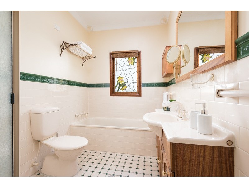 13 Thorp Road, Woronora NSW 2232