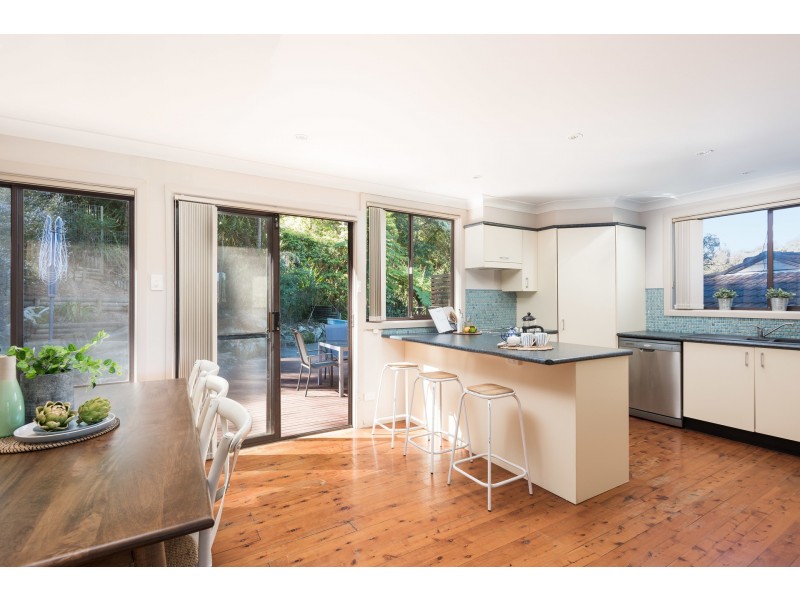 11 Boomi Place, Woronora NSW 2232